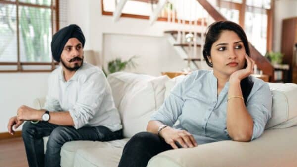 Disagreeing couple